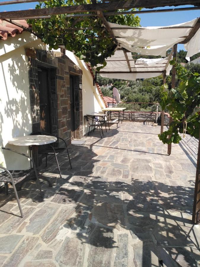 Christos Center Rooms Ράχες Εξωτερικό φωτογραφία